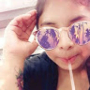 Meet your Posher, Ana